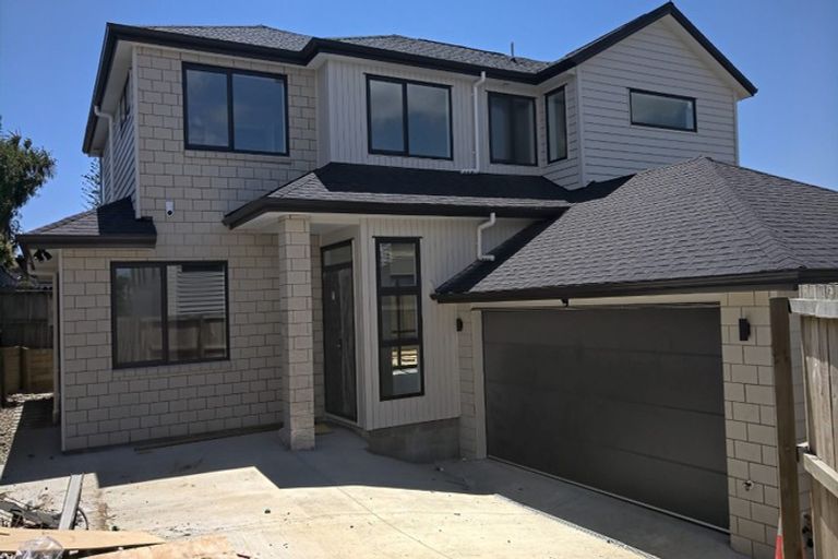 Photo of property in 2 Nanleen Rise, Manurewa, Auckland, 2105