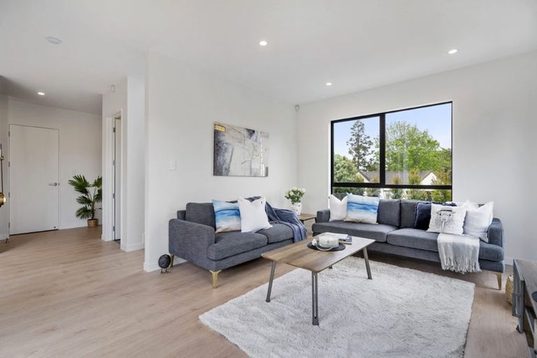 Photo of property in 24c Killarney Avenue, Torbay, Auckland, 0630