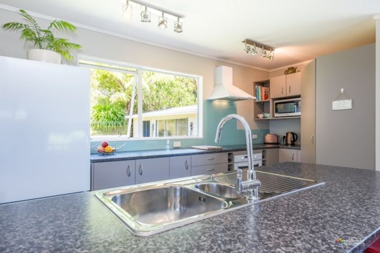 Photo of property in 244 Major Drive, Kelson, Lower Hutt, 5010