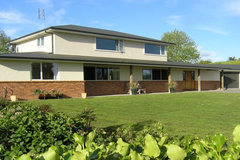 Photo of property in 215 Somerville Road, Tapapa, Tirau, 3485