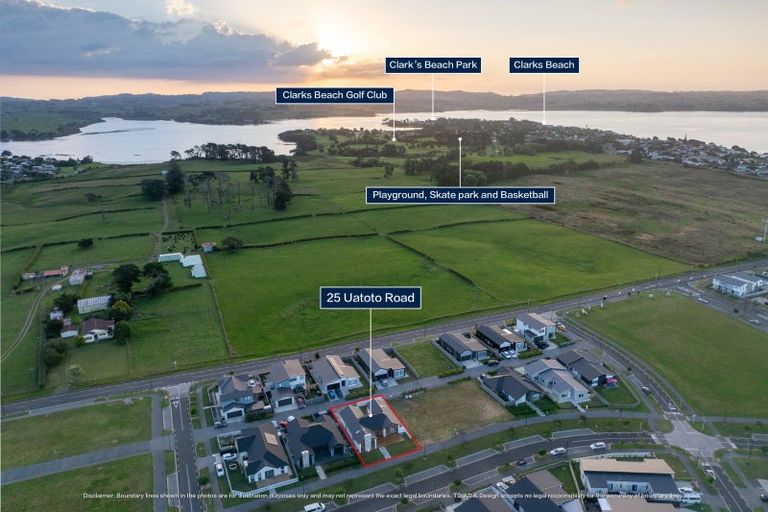 Photo of property in 25 Uatoto Road, Clarks Beach, 2122