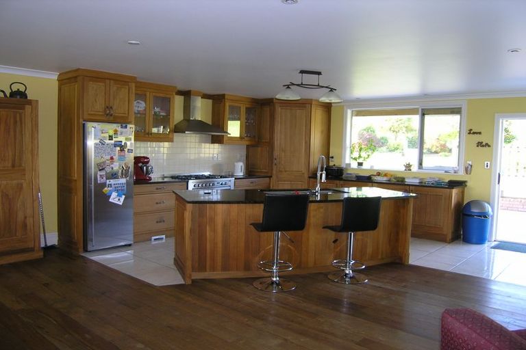 Photo of property in 215 Somerville Road, Tapapa, Tirau, 3485