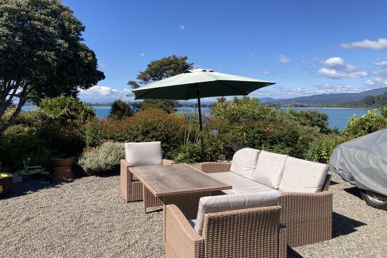 Photo of property in 22 Anarewa Crescent, Kaiteriteri, Motueka, 7197