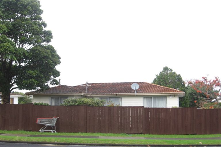 Photo of property in 207 Gills Road, Half Moon Bay, Auckland, 2014