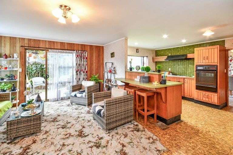 Photo of property in 17 Justamere Place, Weymouth, Auckland, 2103