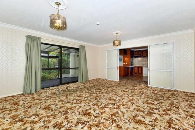 Photo of property in 57 Regency Crescent, Redwood, Christchurch, 8051