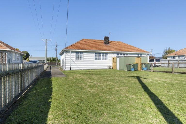 Photo of property in 38-40 Parris Street, Waitara, 4320
