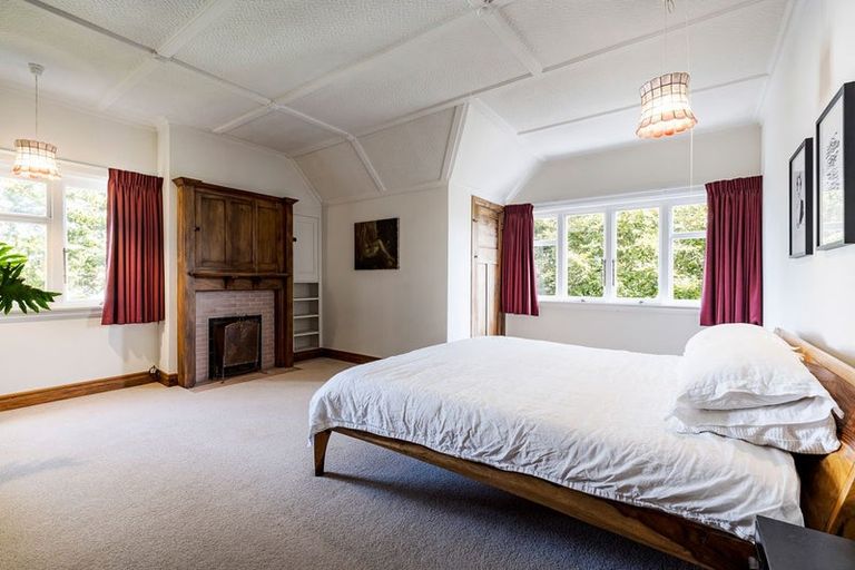 Photo of property in 47 Wallace Place, Westown, New Plymouth, 4310