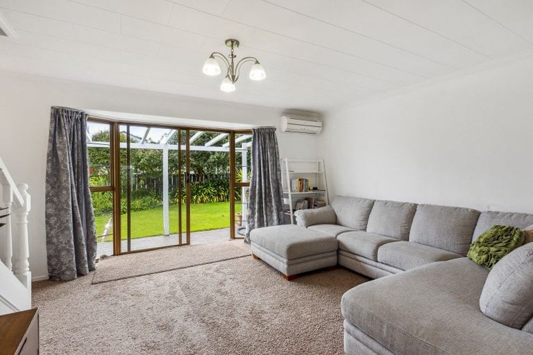 Photo of property in 41 Belvedere Avenue, Waikanae, 5036
