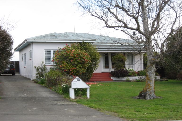 Photo of property in 30 Tauroa Road, Havelock North, 4130