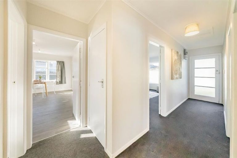 Photo of property in 6 Russell Road, Wainuiomata, Lower Hutt, 5014