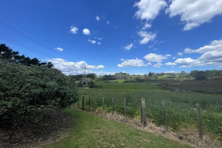 Photo of property in 106 Nixon Road, Taupaki, Henderson, 0782