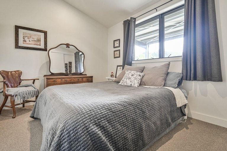 Photo of property in 1042a Kahuranaki Road, Kahuranaki, Havelock North, 4295