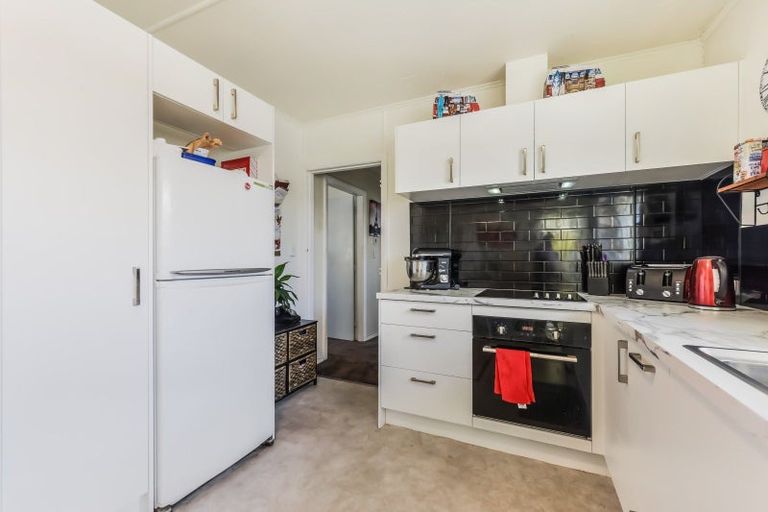 Photo of property in 16a Palm Avenue, Stoke, Nelson, 7011