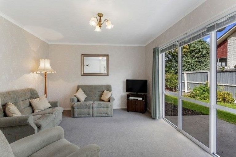Photo of property in 17a Ayers Street, Rangiora, 7400
