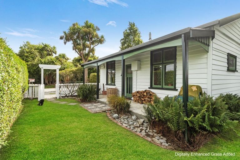 Photo of property in 219 Talbot Street, Geraldine, 7930