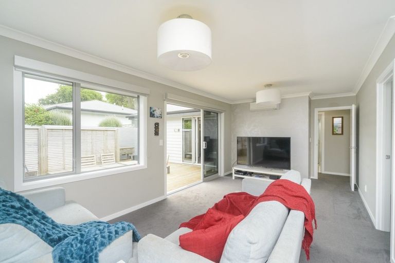 Photo of property in 528a Featherston Street, Roslyn, Palmerston North, 4414