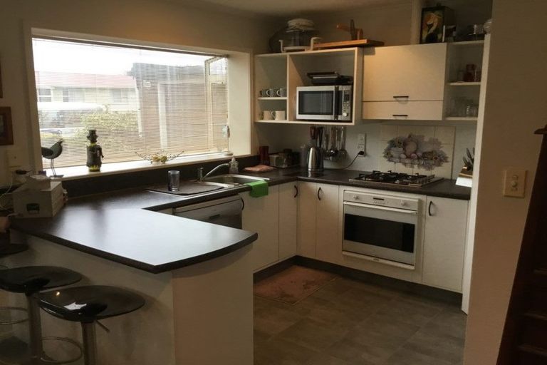 Photo of property in 51 Skerten Avenue, Hornby, Christchurch, 8042