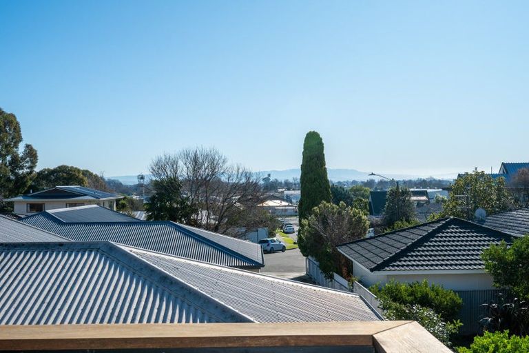 Photo of property in 43 Te Mata Road, Havelock North, 4130