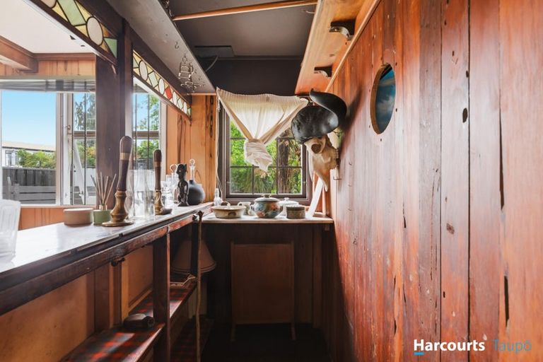 Photo of property in 11 Frederick Street, Two Mile Bay, Taupo, 3330