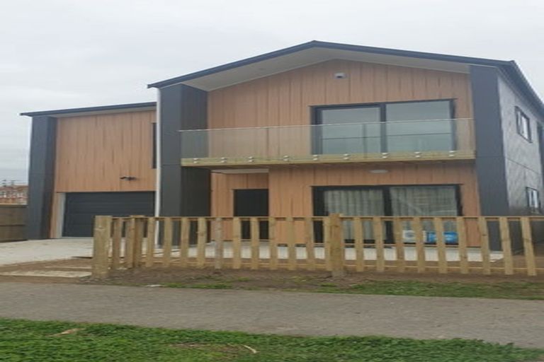 Photo of property in 7 Taiaha Street, Papakura, 2110