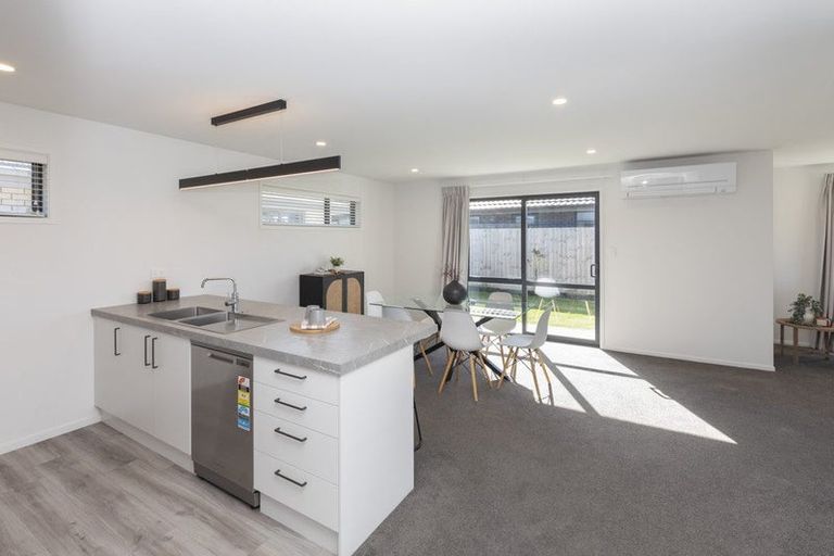 Photo of property in 49 Rannoch Drive, Yaldhurst, Christchurch, 8042