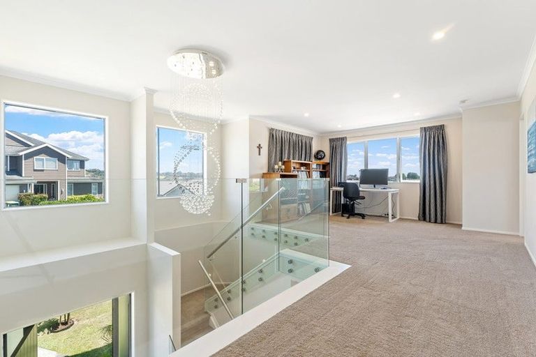 Photo of property in 29 Discovery Drive, Gulf Harbour, Whangaparaoa, 0930