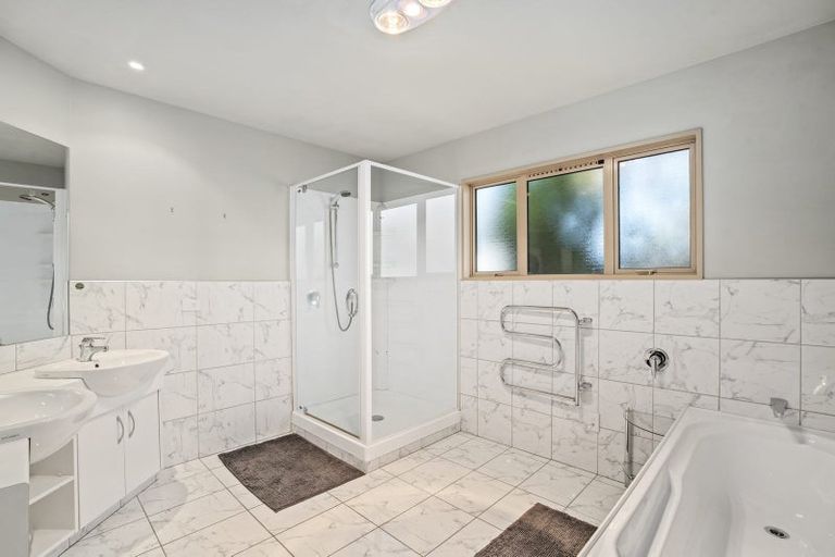 Photo of property in 4 Cherry Court, Wanaka, 9305