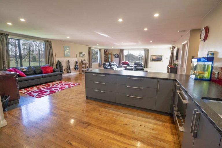 Photo of property in 64 Lochiel Bridge Road, Lochiel, Winton, 9781