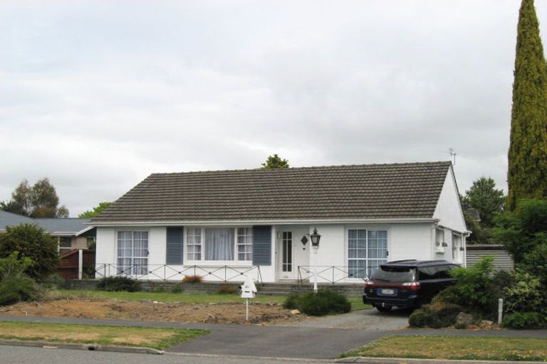 Photo of property in 21 Birkenhead Street, Avonhead, Christchurch, 8042