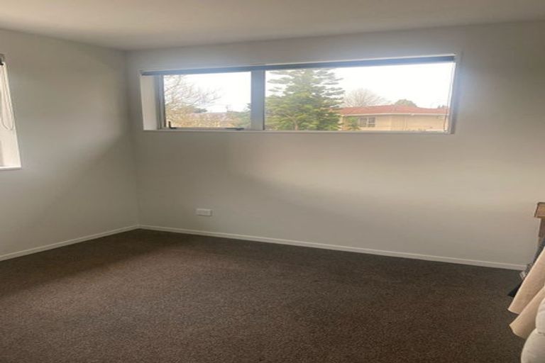 Photo of property in 7a Yeoman Place, Howick, Auckland, 2014