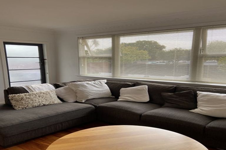 Photo of property in 10 Mangos Place, Pakuranga, Auckland, 2010