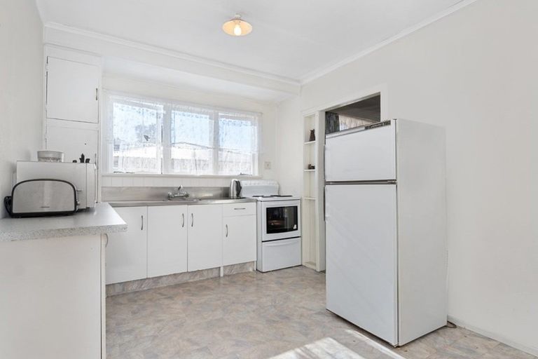 Photo of property in 29 Henderson Crescent, Parkvale, Tauranga, 3112