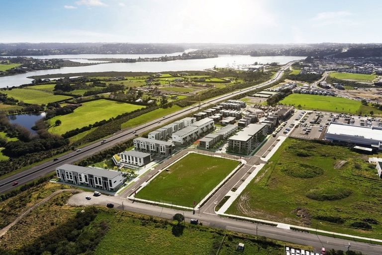 Photo of property in 17 Falcon Crescent, Hobsonville, Auckland, 0618