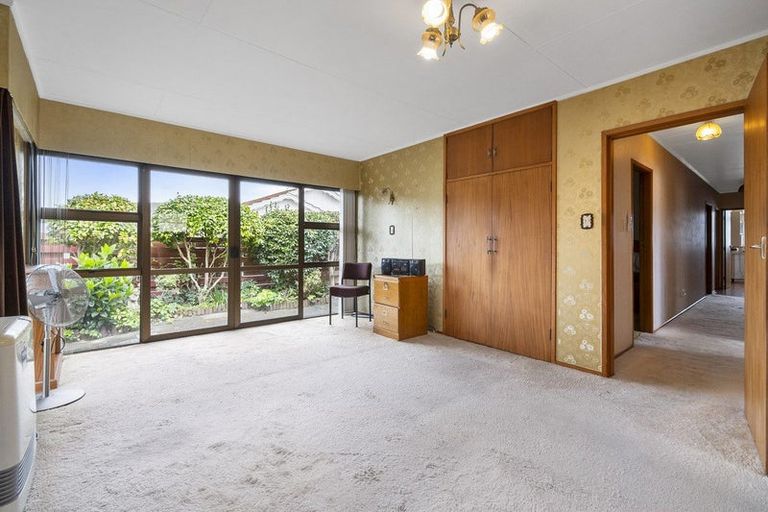 Photo of property in 8 Henare Street, West End, Palmerston North, 4412