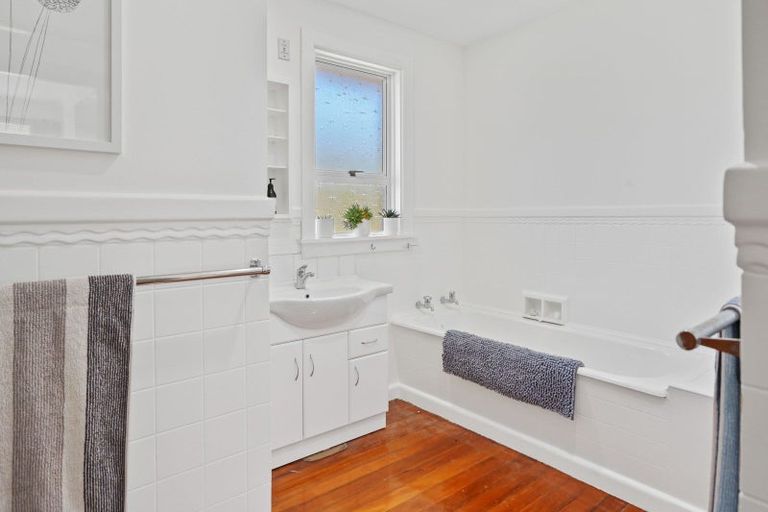 Photo of property in 10 Robinson Street, Cheviot, 7310