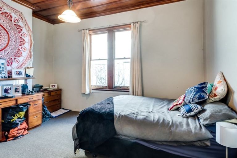 Photo of property in 151 Wellesley Road, Napier South, Napier, 4110