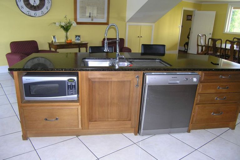 Photo of property in 215 Somerville Road, Tapapa, Tirau, 3485