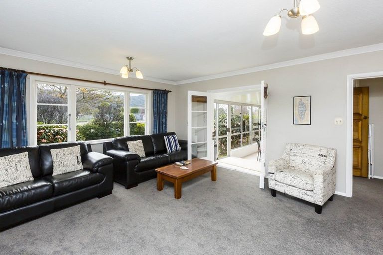 Photo of property in 21 Redwood Street, Elderslea, Upper Hutt, 5018
