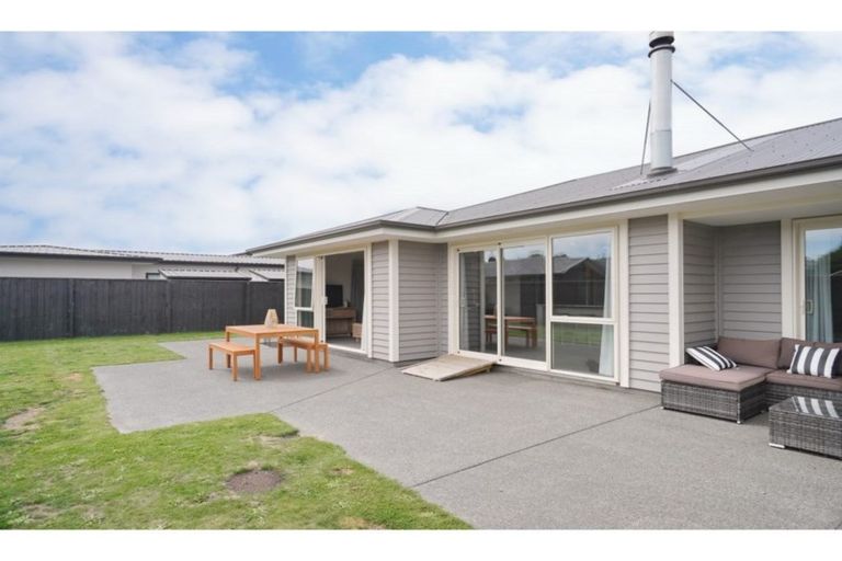 Photo of property in 87 Bayliss Drive, Kaiapoi, 7630