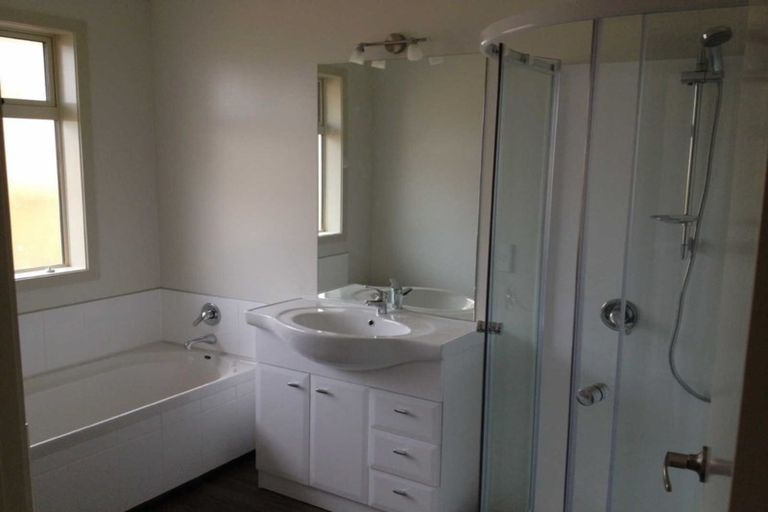 Photo of property in 4 Challinor Street, Pukete, Hamilton, 3200