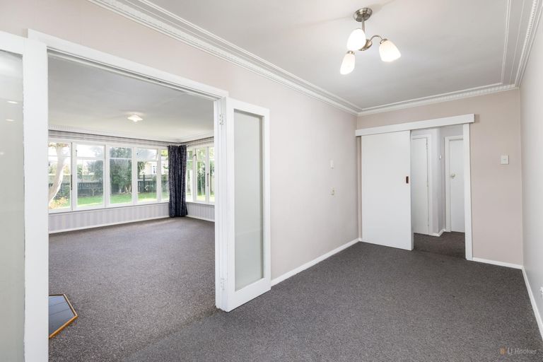 Photo of property in 39 Rhodes Street, Waimate, 7924