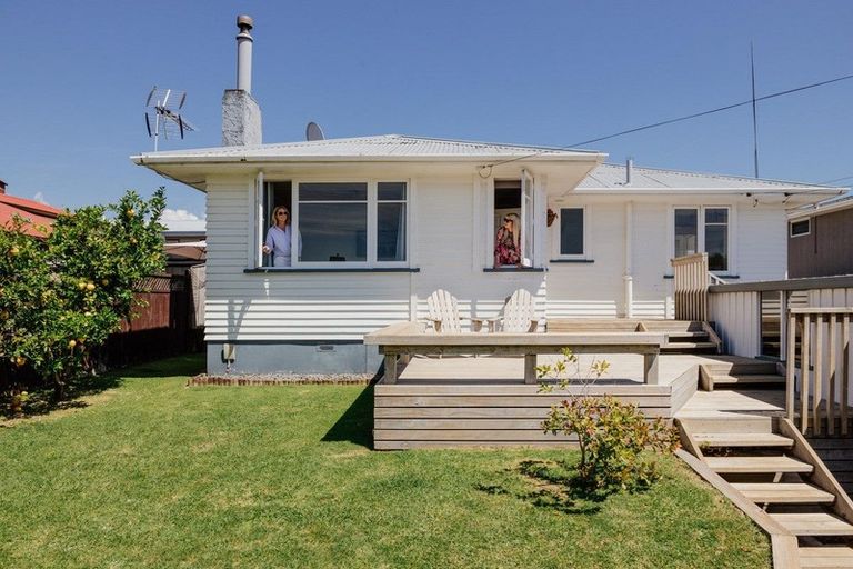 Photo of property in 463a Ngatai Road, Bellevue, Tauranga, 3110