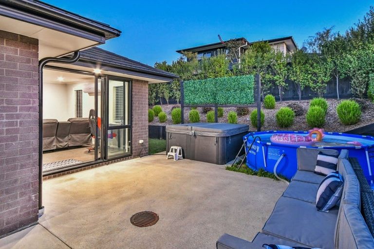 Photo of property in 13 Harry Richards Way, Pokeno, 2402