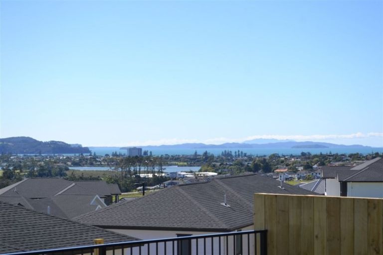 Photo of property in 62 Wainui Road, Silverdale, 0932