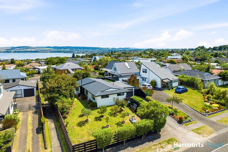 Photo of property in 84 Hyde Avenue, Richmond Heights, Taupo, 3330