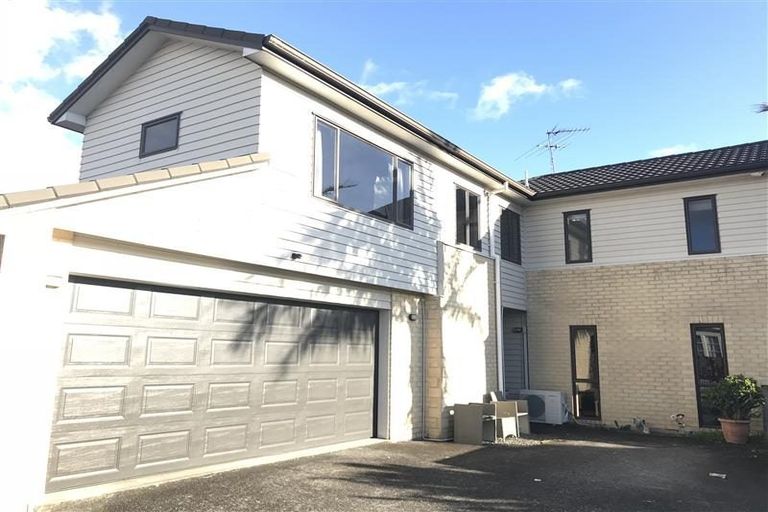 Photo of property in 30a Bledisloe Street, Papatoetoe, Auckland, 2104