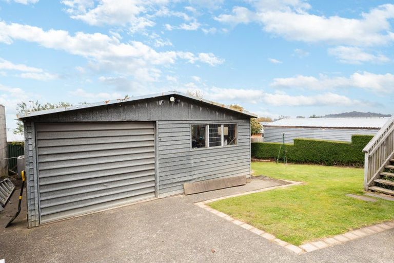 Photo of property in 18 Stephen Street, Halfway Bush, Dunedin, 9010