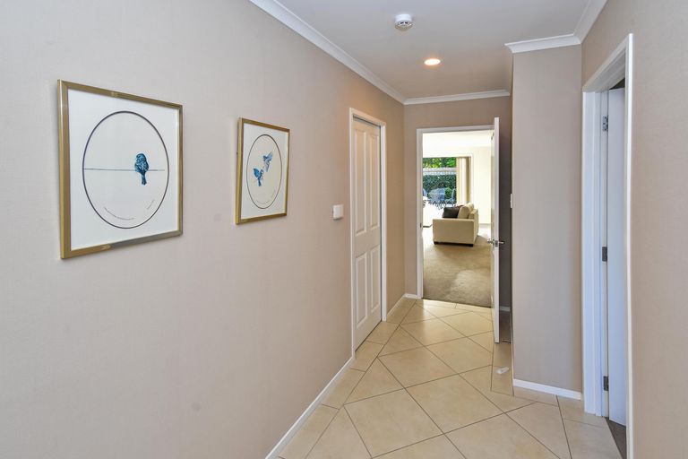 Photo of property in 19a Chippewa Place, Conifer Grove, Takanini, 2112