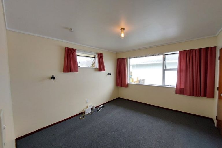 Photo of property in 9c Severn Place, Spotswood, New Plymouth, 4310